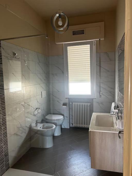 Casa Vacanza Le Due Stelle San Romano  外观 照片