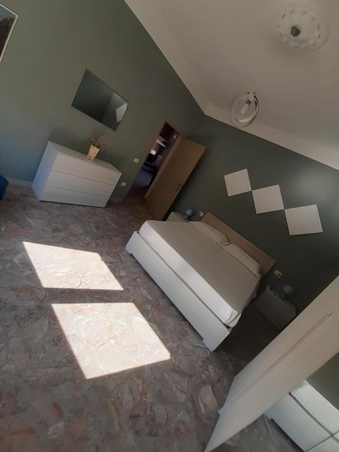 Casa Vacanza Le Due Stelle San Romano  外观 照片