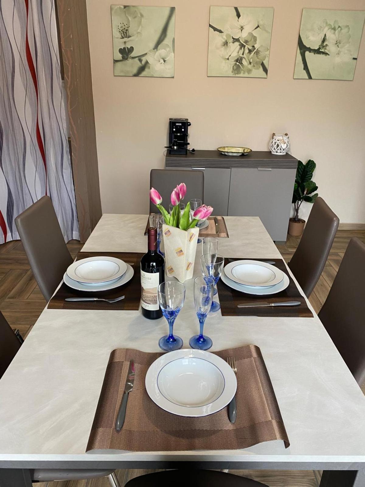 Casa Vacanza Le Due Stelle San Romano  外观 照片